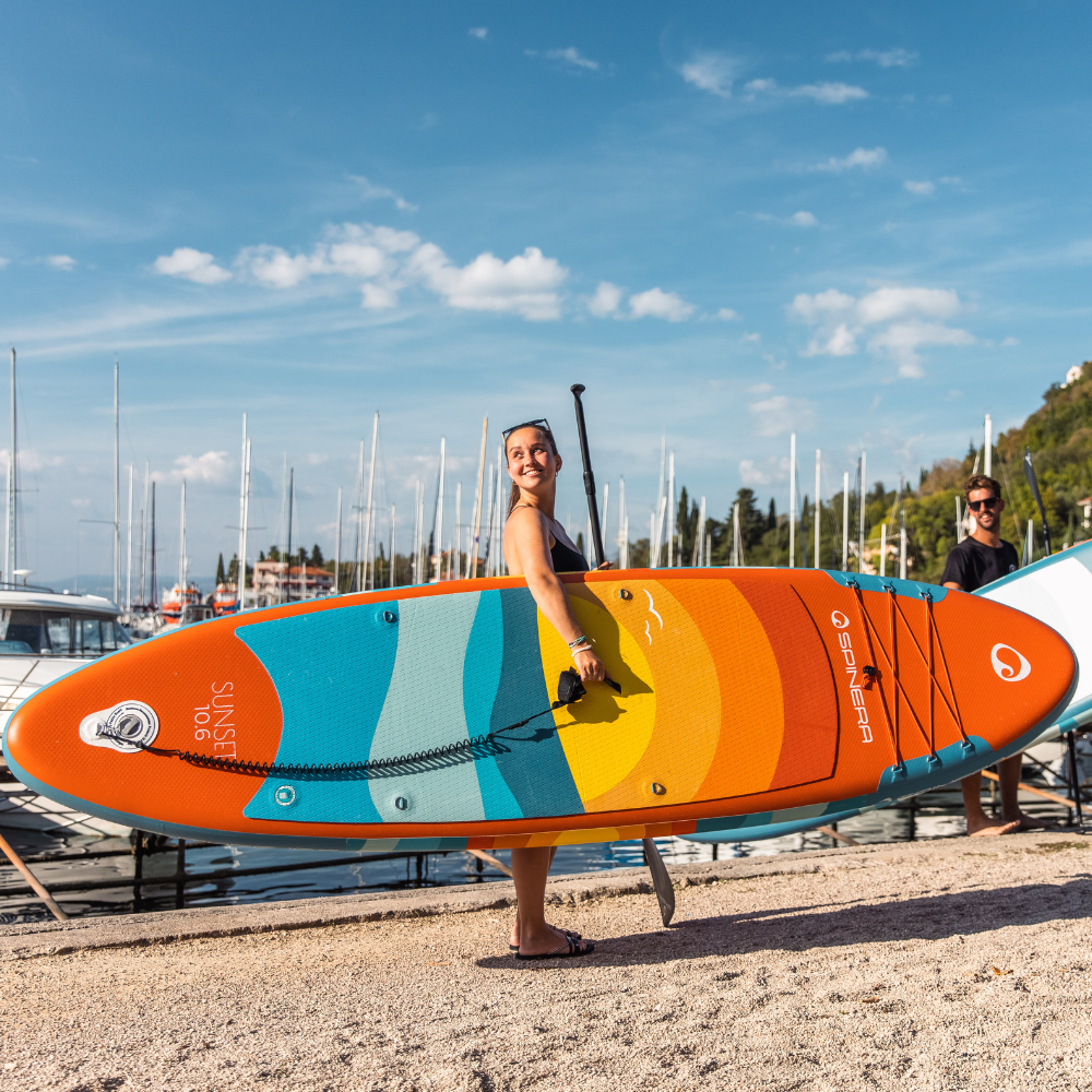 nafukovaci-paddleboard-spinera-sunset-10-6-x32-x6- voda